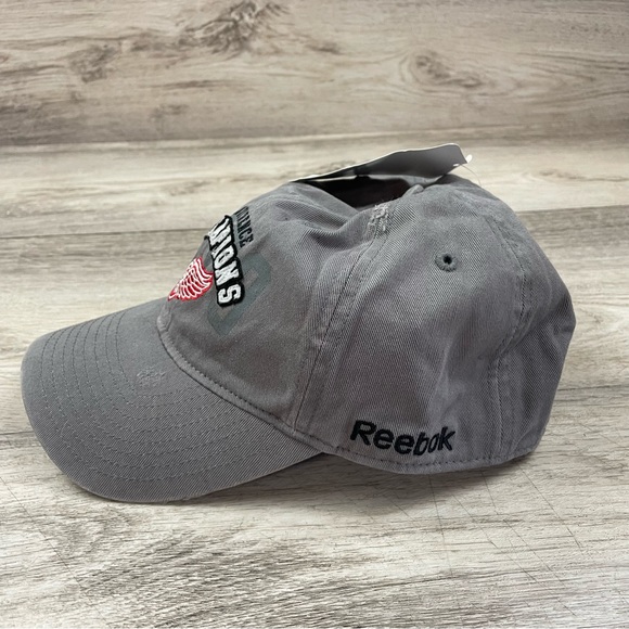 Exclusive Rare HTF Reebok Hat Conference Champions 2008 Stanley Cup NWT Gray - Picture 2 of 8